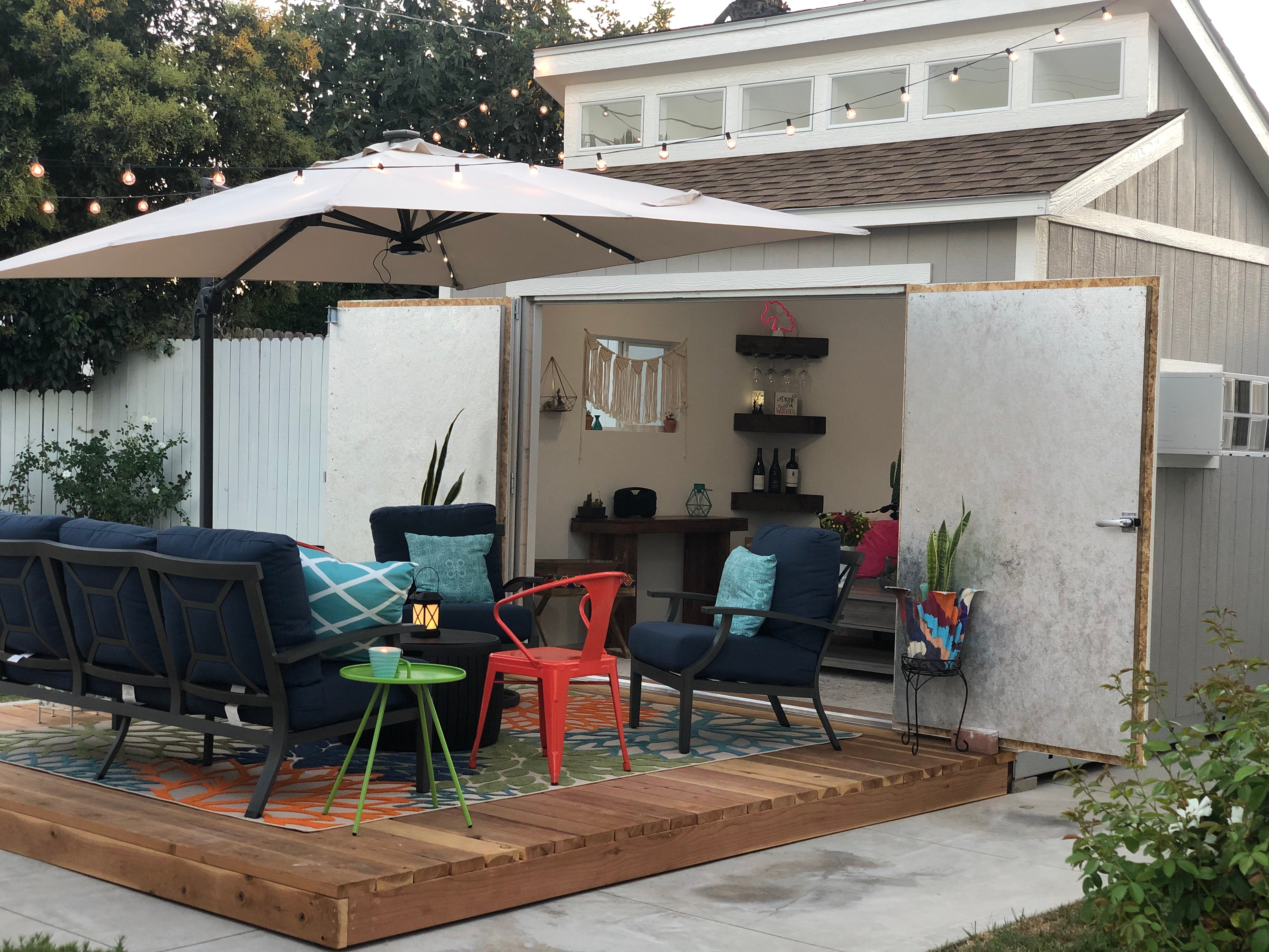 Your resolutions to entertain more are solved with this outdoor entertaining shed. Lorna's Backyard Office and Entertaining Space, solving your resolutions to spend more time with friends and family.