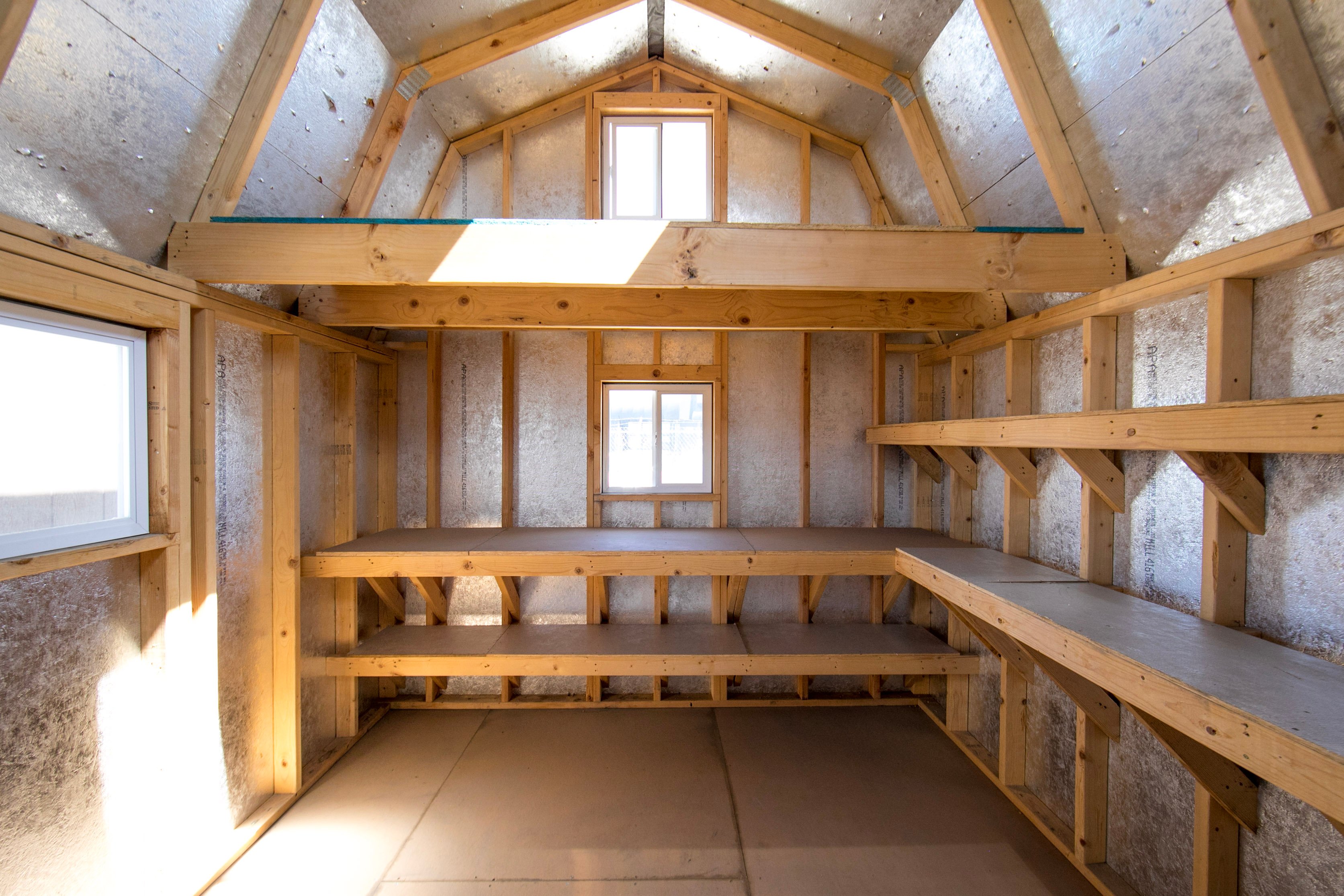 The interior as seen in the virtual tour, solving your resolutions to stay organized.